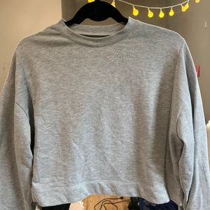 Oak & Fort Cropped Grey Sweatshirt
